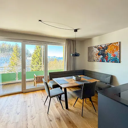 Apartment Chalet1500 Hirsch - Ski-in Ski-out Apartment! *